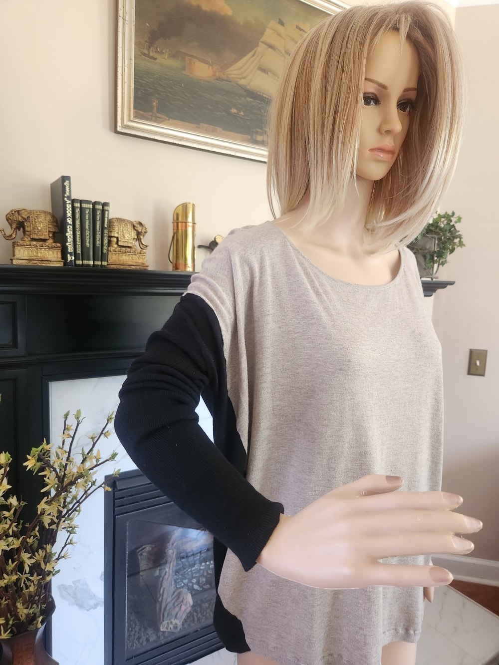 Mason Beige and Black Colorblock Scoop Neck Top